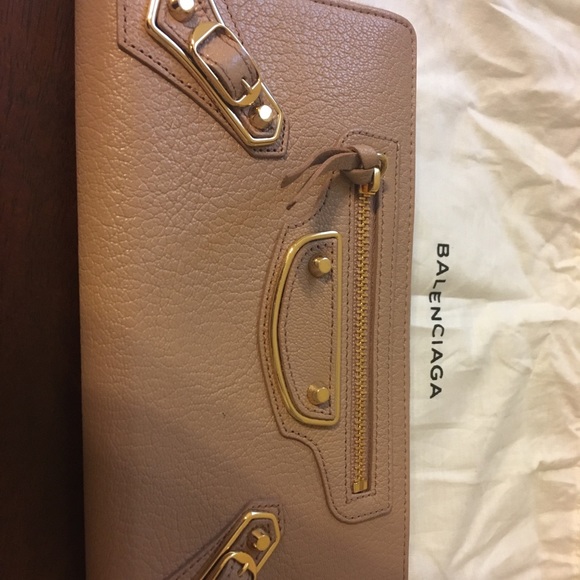 balenciaga zip around wallet